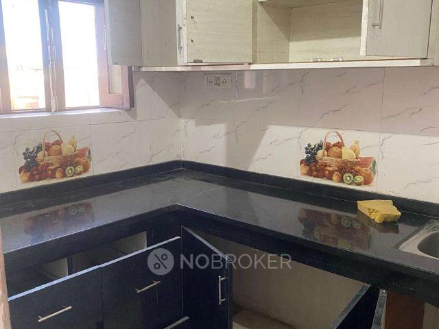 House for sale in Barola, Noida
