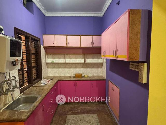 House for sale in Bangalore North, Cox Town - Bangalore