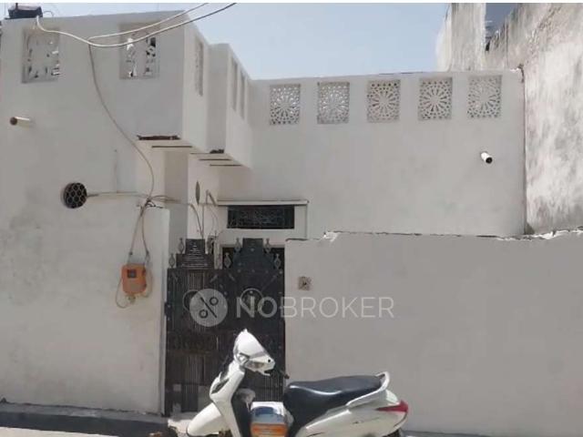 House for sale in South West Delhi, Deri