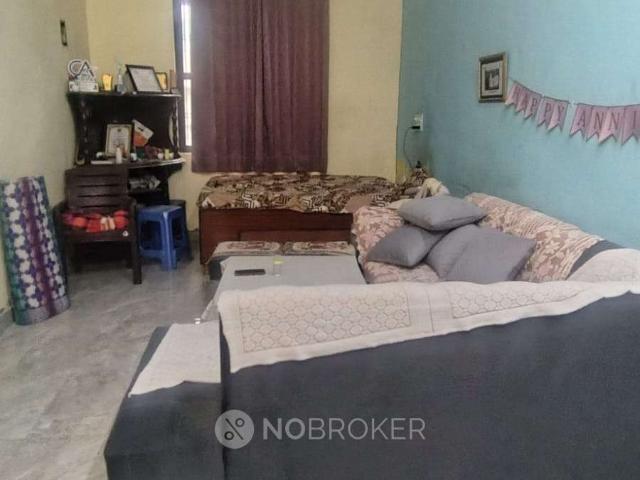 House for sale in Hariana