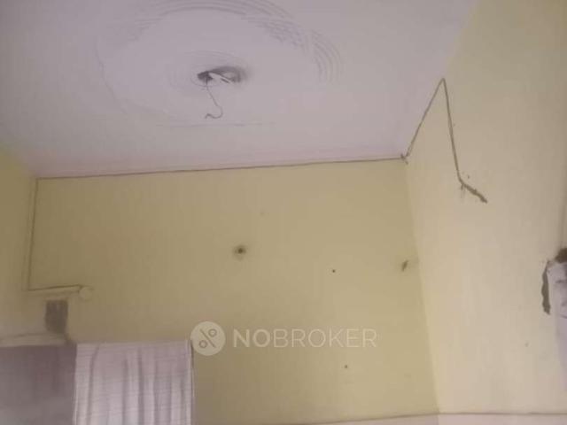 House for sale in West Delhi, Deri