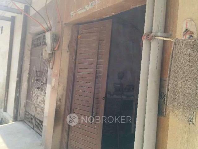 House for sale in West Delhi, Deri