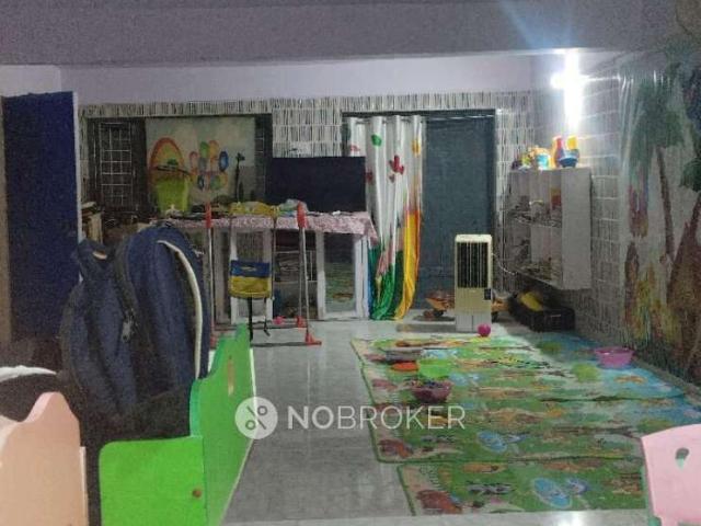 House for sale in South West Delhi, Deri