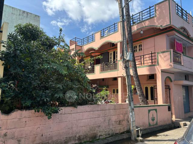 House for sale in Bangalore South, Cox Town - Bangalore