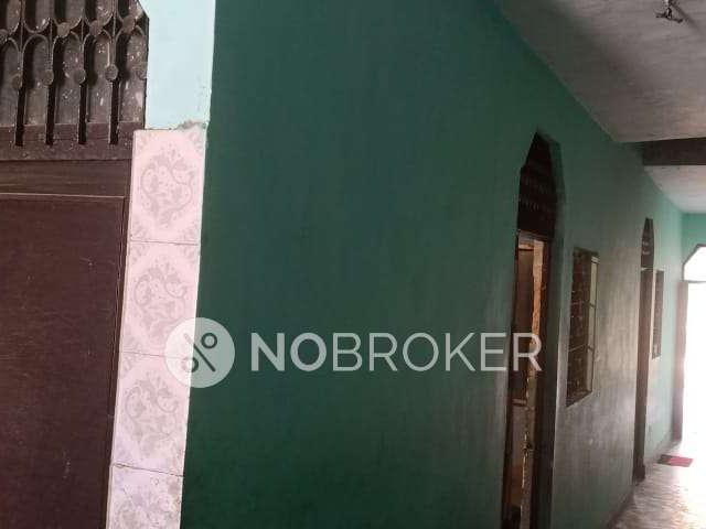 House for sale in West Delhi, Deri
