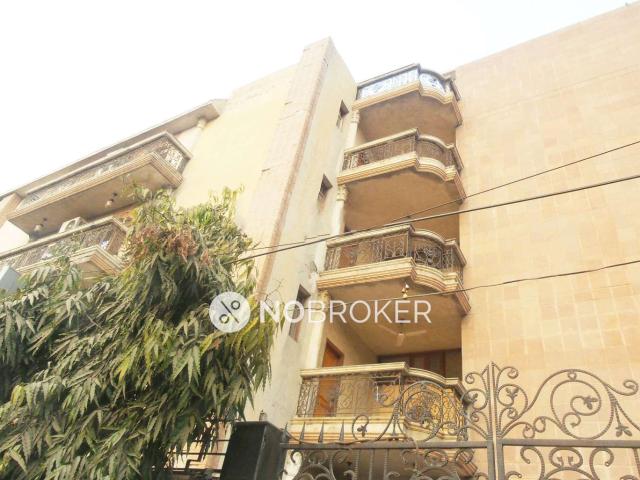 House for sale in Deri
