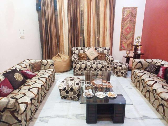 House for sale in West Delhi, Deri