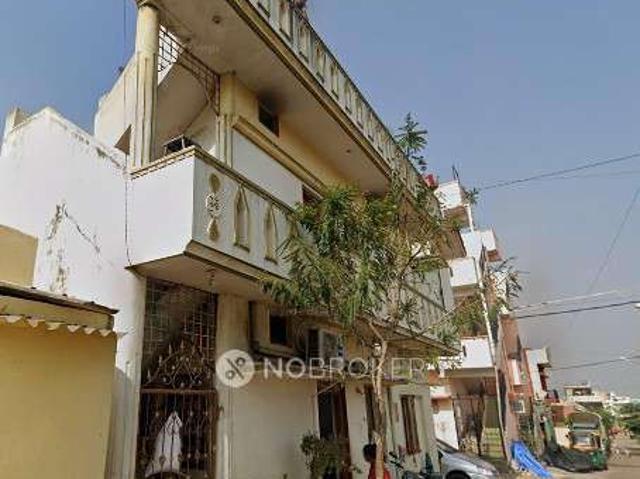 House for sale in Bangalore North, Cox Town - Bangalore