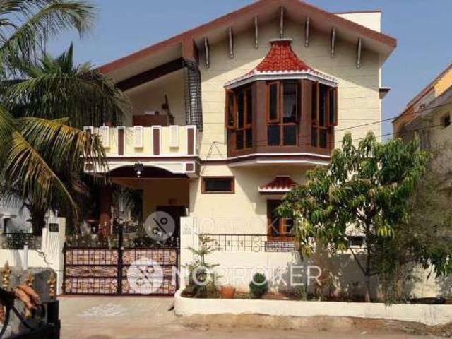 House for sale in Muraharipalle, Shamirpet mandal