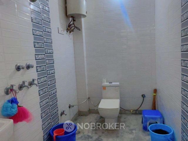 House for sale in South West Delhi, Deri