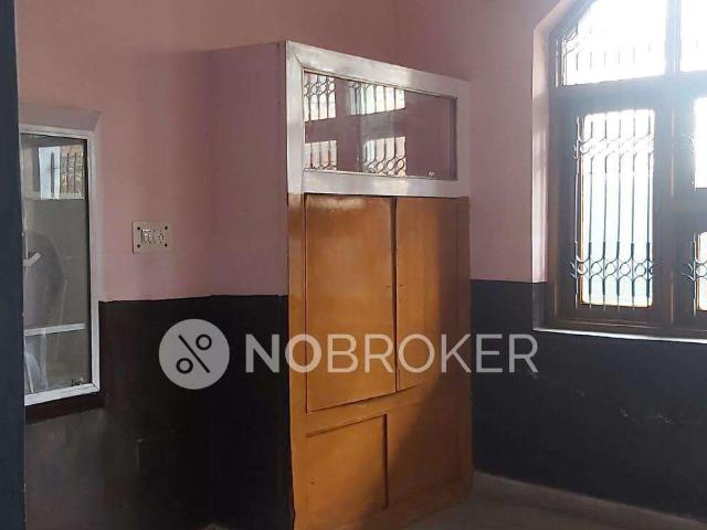 House for sale in Hariana