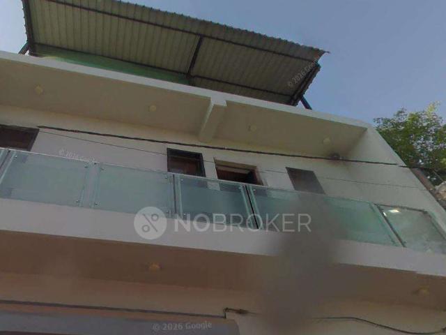 House for sale in North West Delhi, Deri