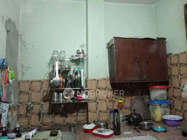 House for sale in North West Delhi, Deri