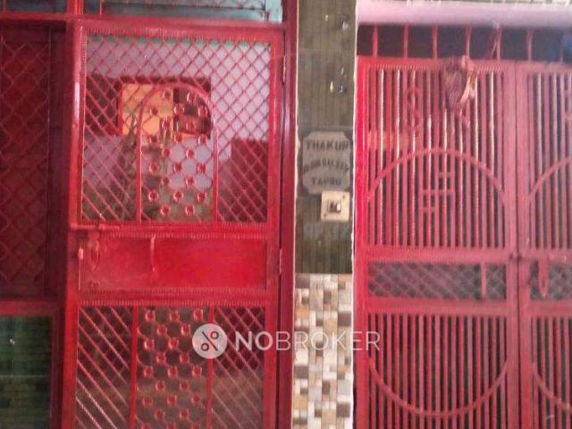 House for sale in North Delhi, Deri