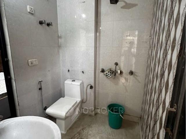 House for sale in North West Delhi, Deri