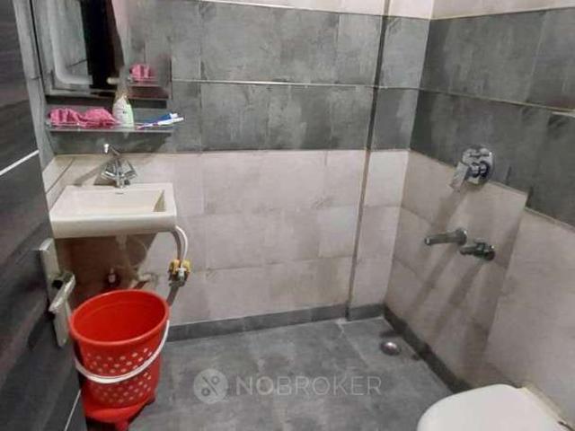 House for sale in North West Delhi, Deri