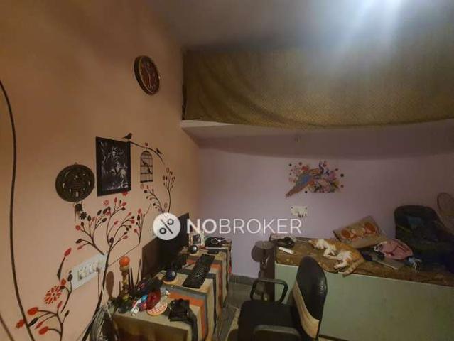 House for sale in Deri