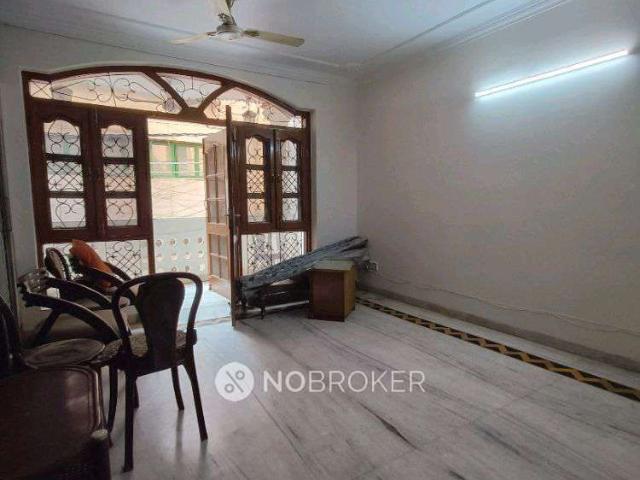 House for sale in Deri