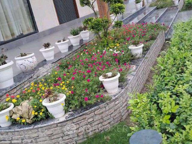 House for sale in Greater Noida - Delhi, Arunachal Pradesh