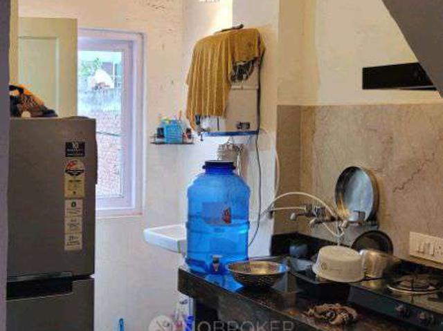 House for sale in North West Delhi, Deri
