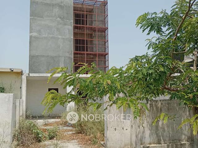 House for sale in Gautam Buddha Nagar, Uttar Pradesh