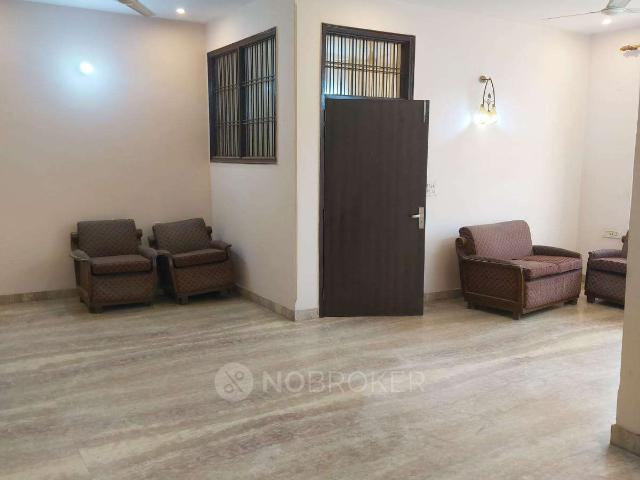 House for sale in Hariana