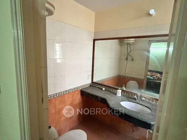 House for sale in Hariana