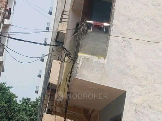 House for sale in Hariana