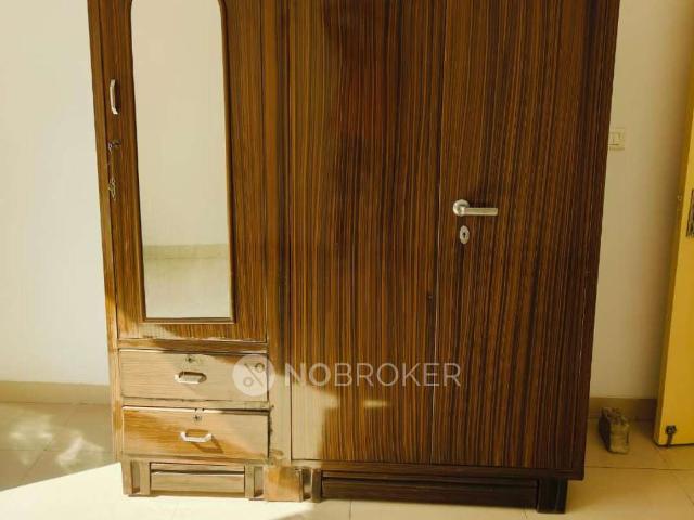 House for sale in Hariana