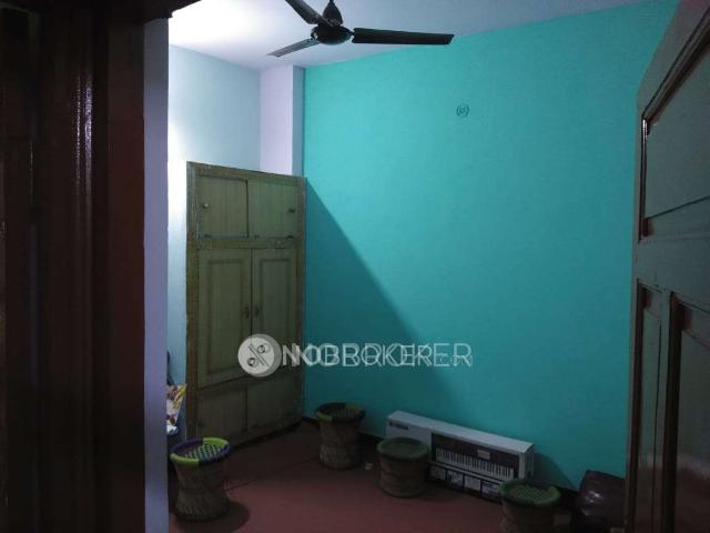 House for sale in North East Delhi, Deri