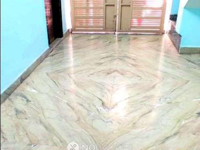 House for sale in Deri