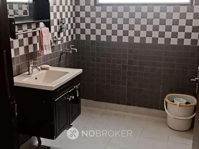 House for sale in Deri