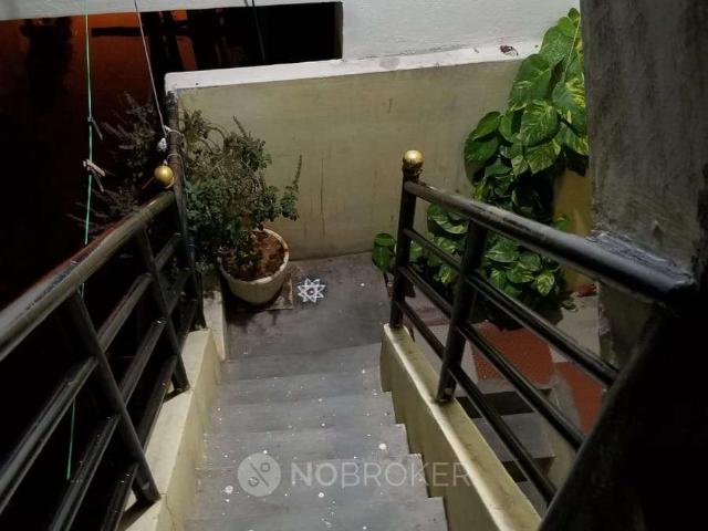 House for sale in Bangalore South, Cox Town - Bangalore