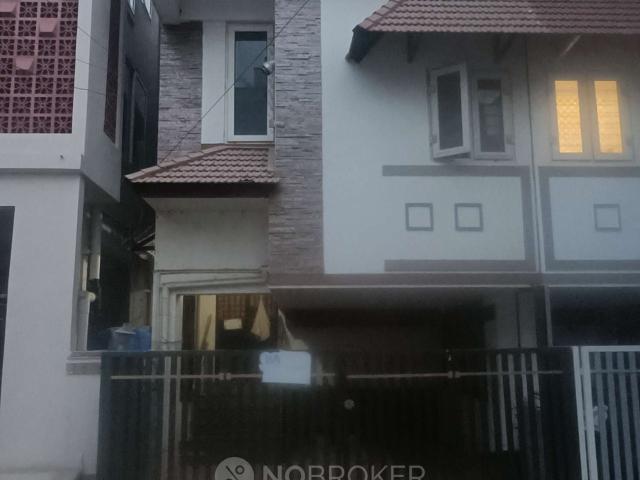 House for sale in Bangalore East, Cox Town - Bangalore