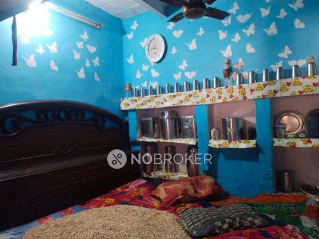 House for sale in West Delhi, Deri