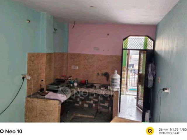 House for sale in West Delhi, Deri