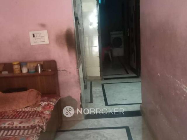 House for sale in South West Delhi, Deri