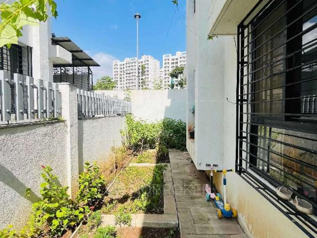House for sale in Poona, National Capital Territory Of Delhi