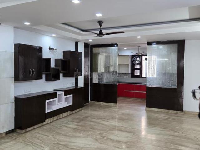 Flat for rent in Deri