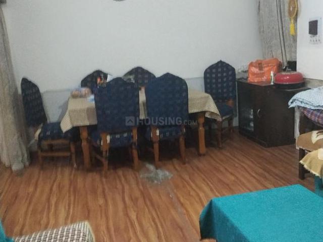 Flat for rent in Deri
