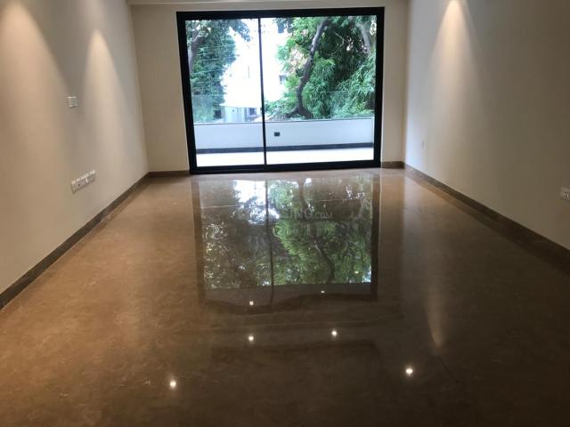 Flat for rent in Deri