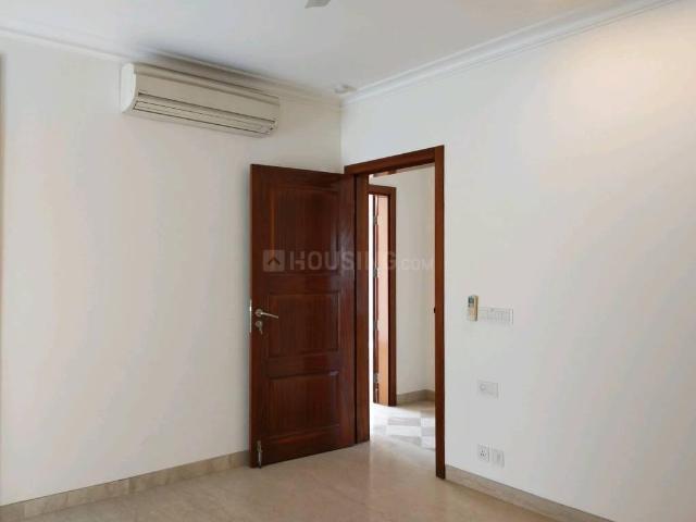 Flat for rent in Deri