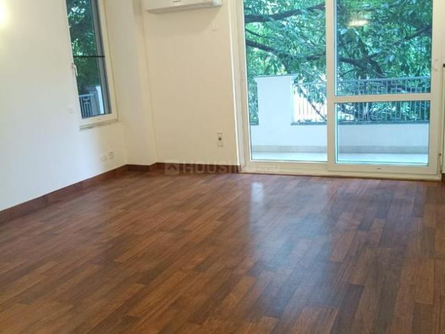 Flat for rent in Deri