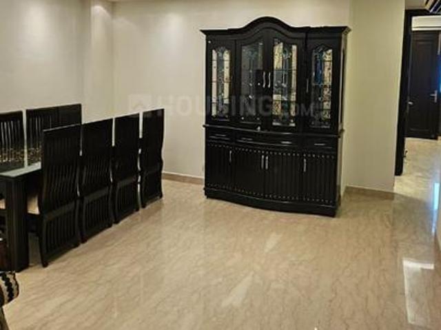 Flat for rent in Deri