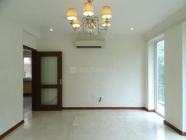 Flat for rent in Deri