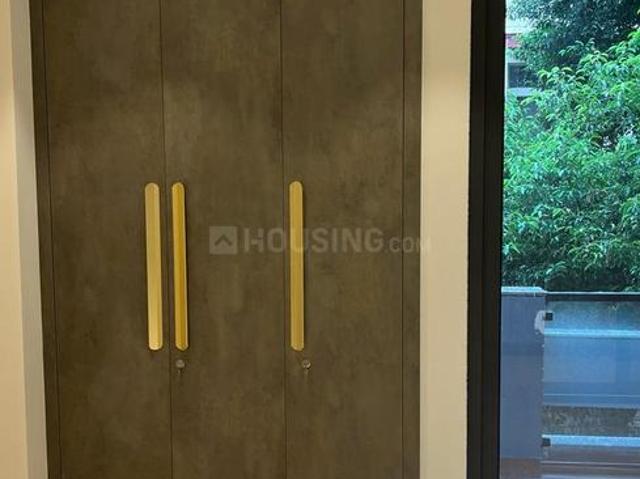Flat for rent in Deri