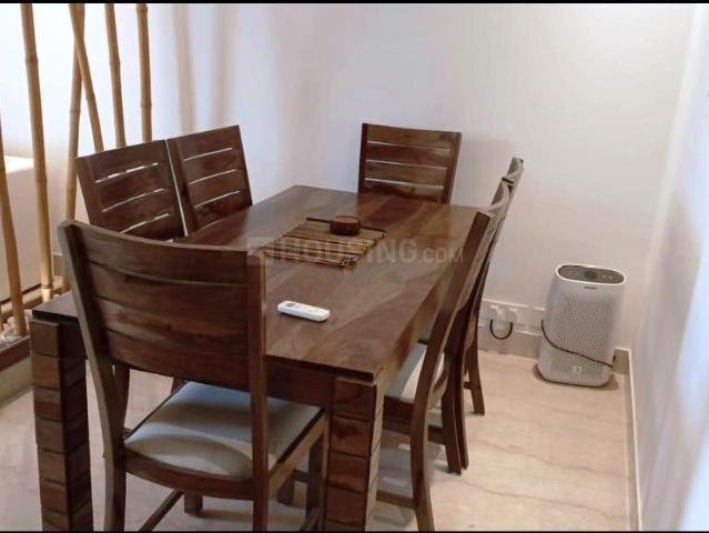Flat for rent in Deri