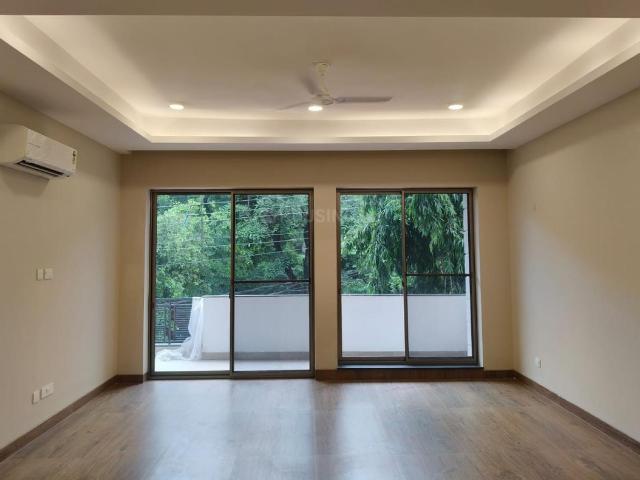Flat for rent in Deri