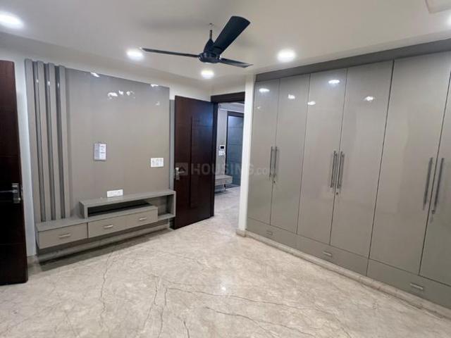 Flat for rent in Deri