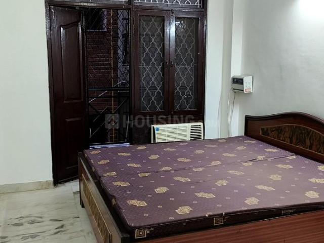 Flat for rent in South Delhi, Deri